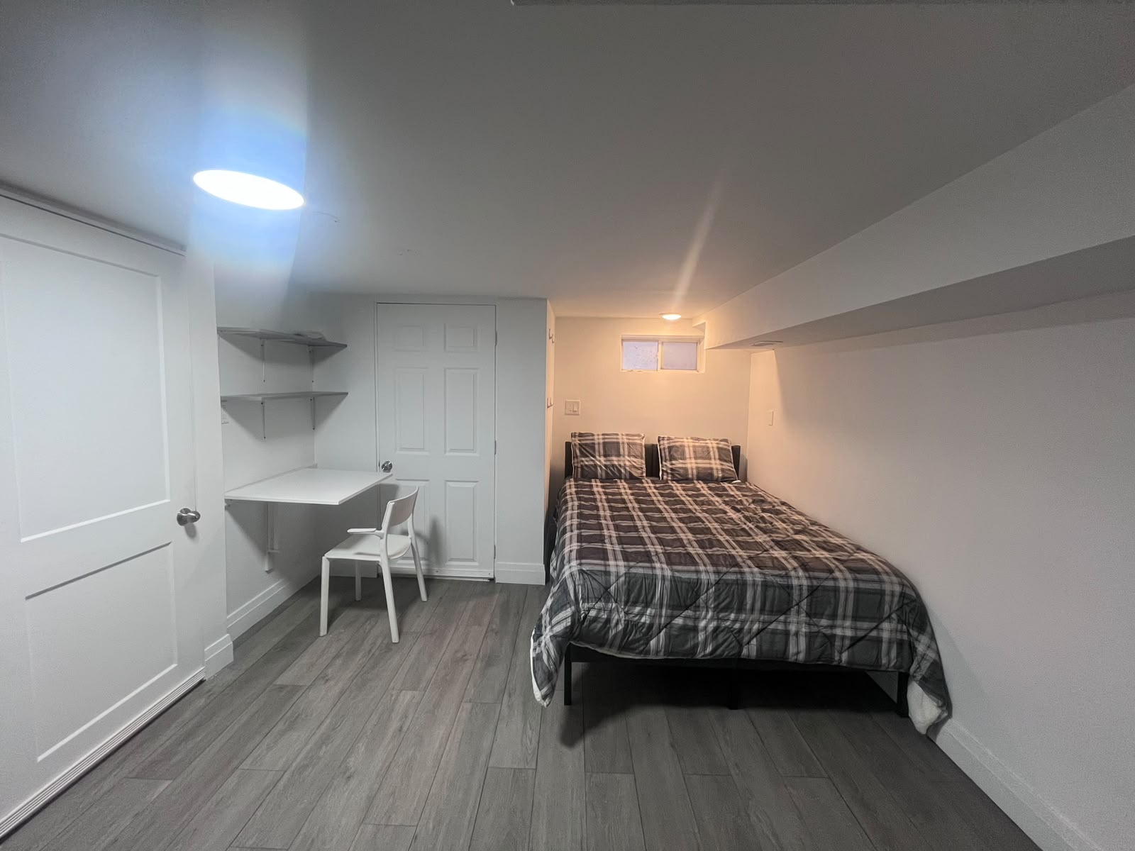 Renta Habitacion Keele and Eglinton West