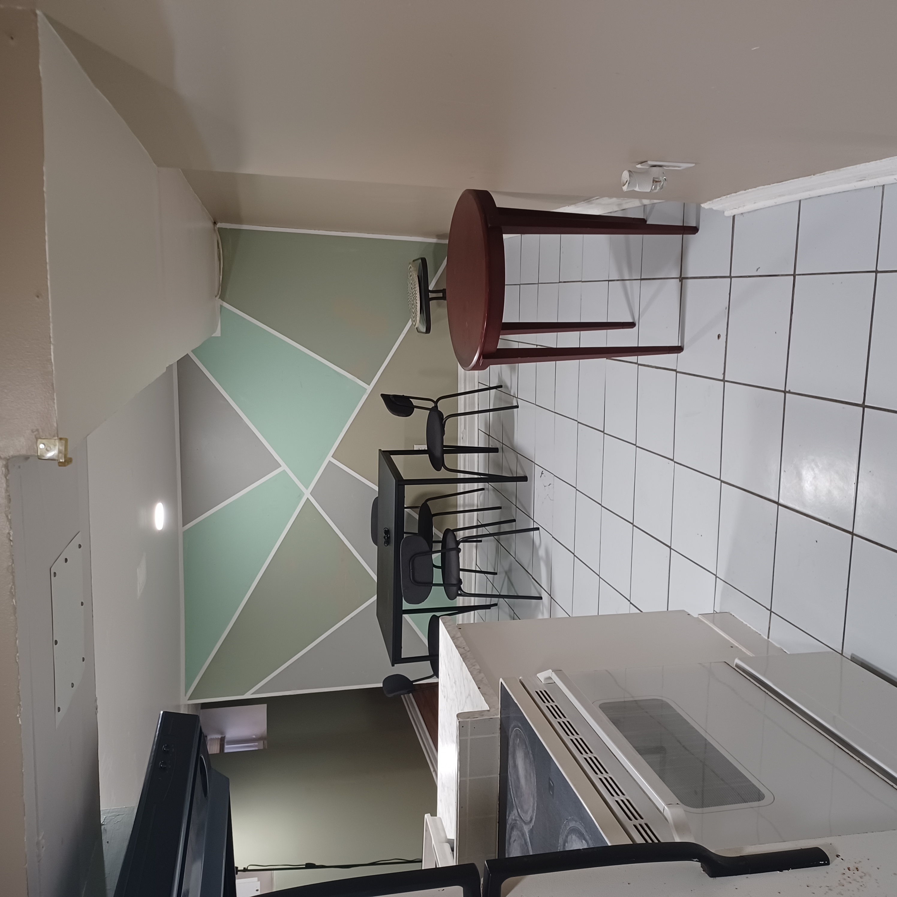 RENTO BASEMENT APARTAMENTO