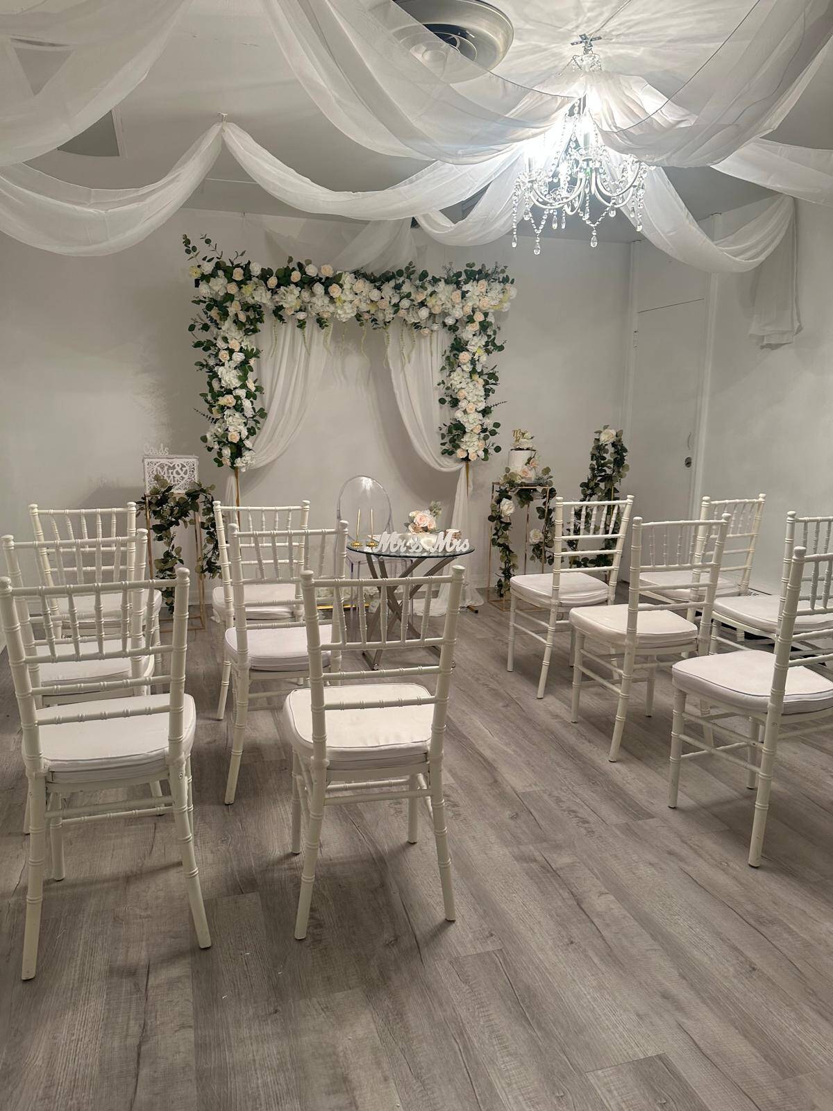 ¿Quieres una boda civil íntima, legal y sin estrés?