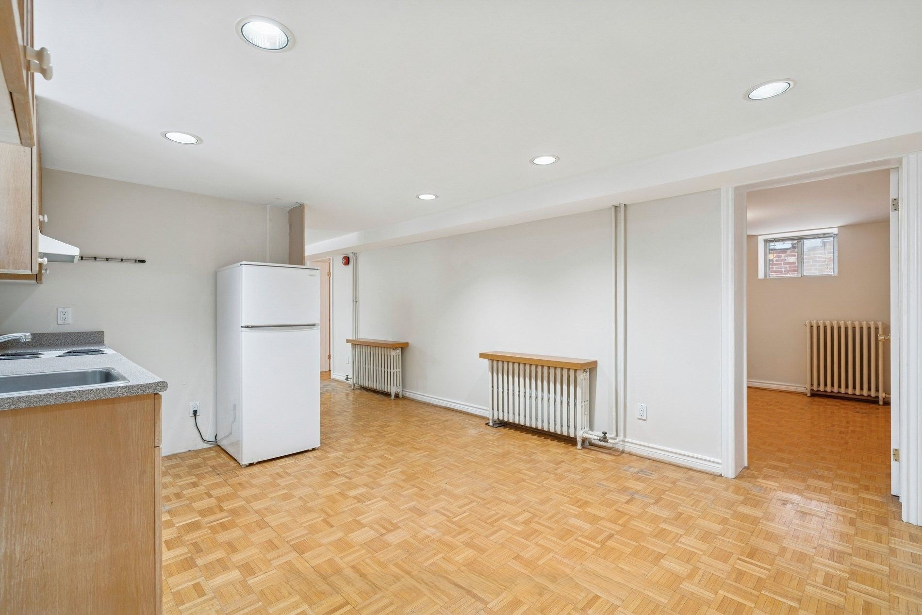 Apartamento Con 2 Cuarto - Avenue Rd & St. Clair Ave. W.