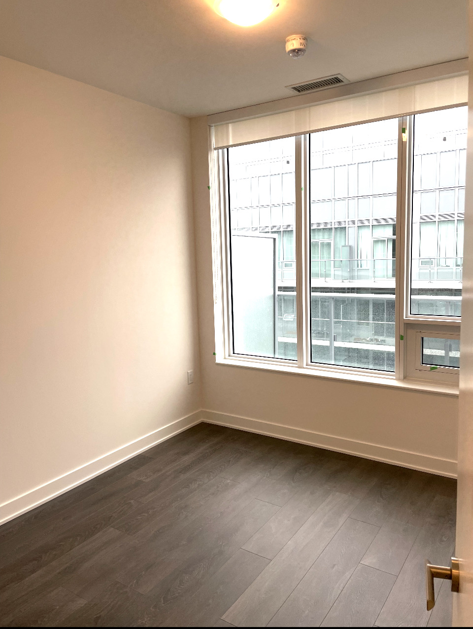 Condominio de renta cerca de Yonge y Eglinton
