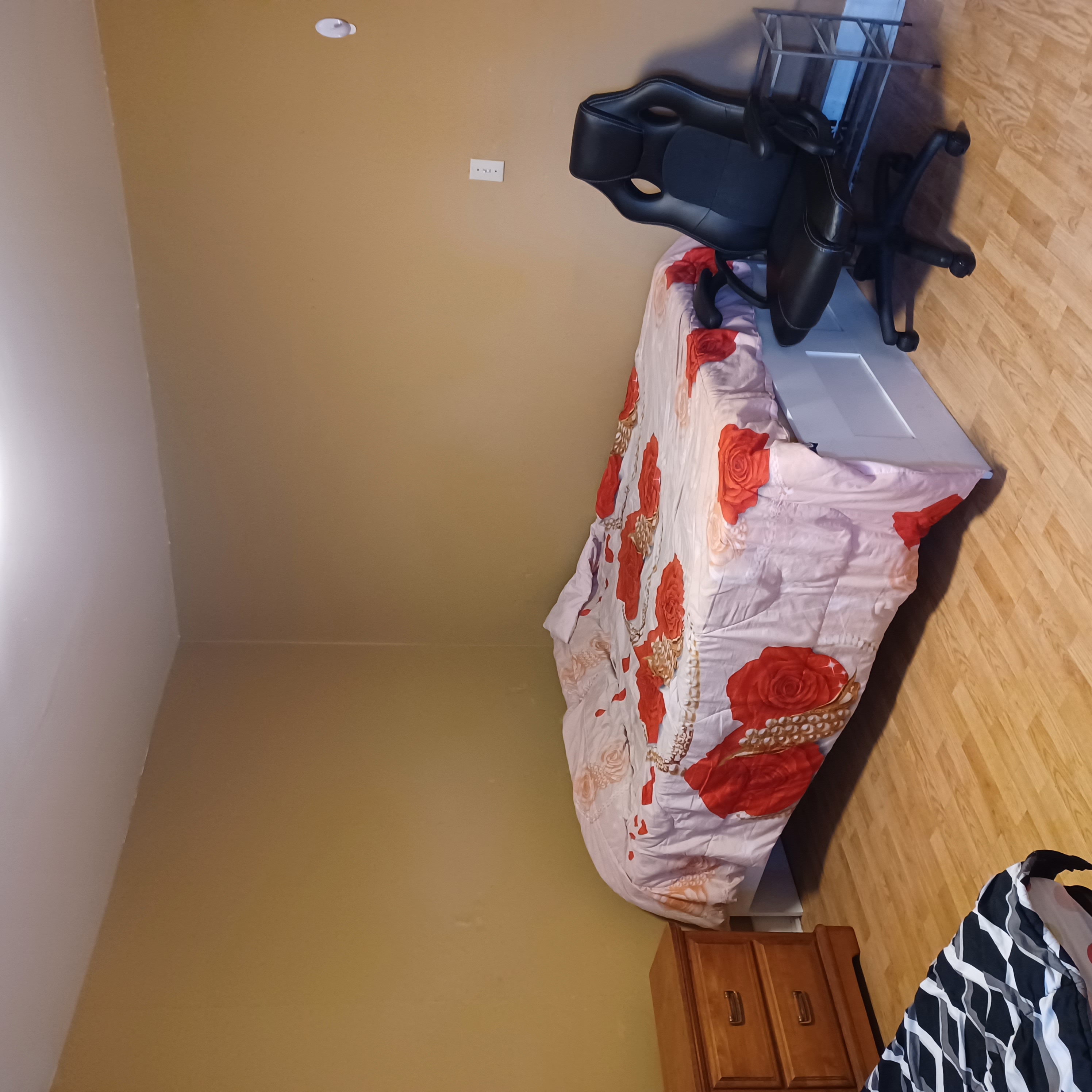 Rento habitacion