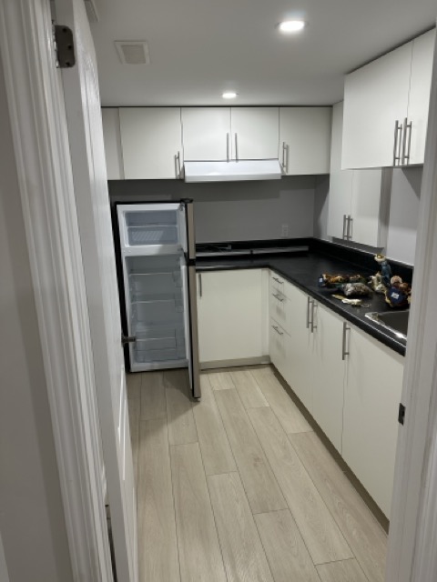 Basement 2 habitaciones - 2-bedroom basement apartment