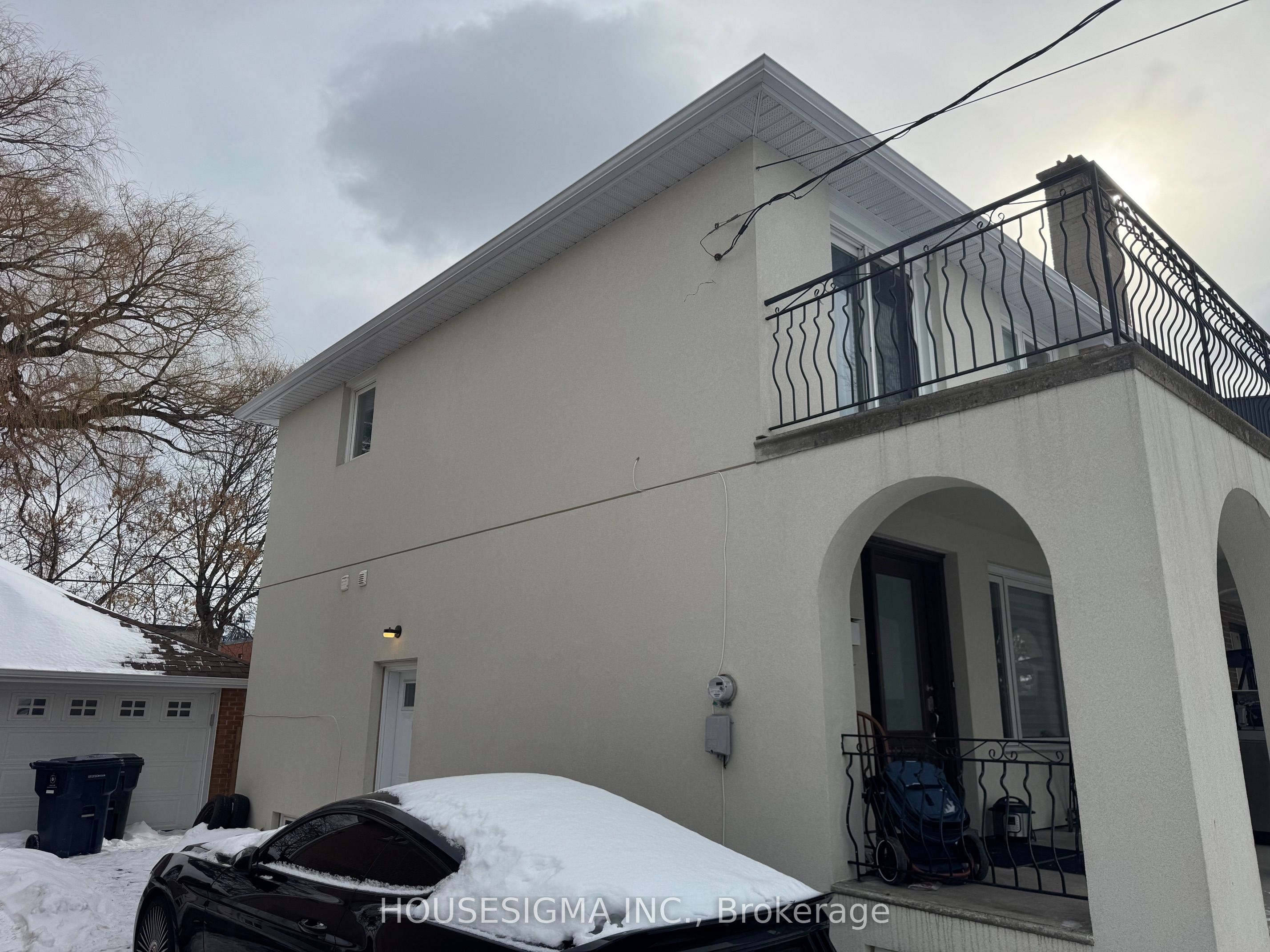 WESTON & SHEPPARD (1.5BR/1BA) 1 PARKING, UTILITIES INCLUDED