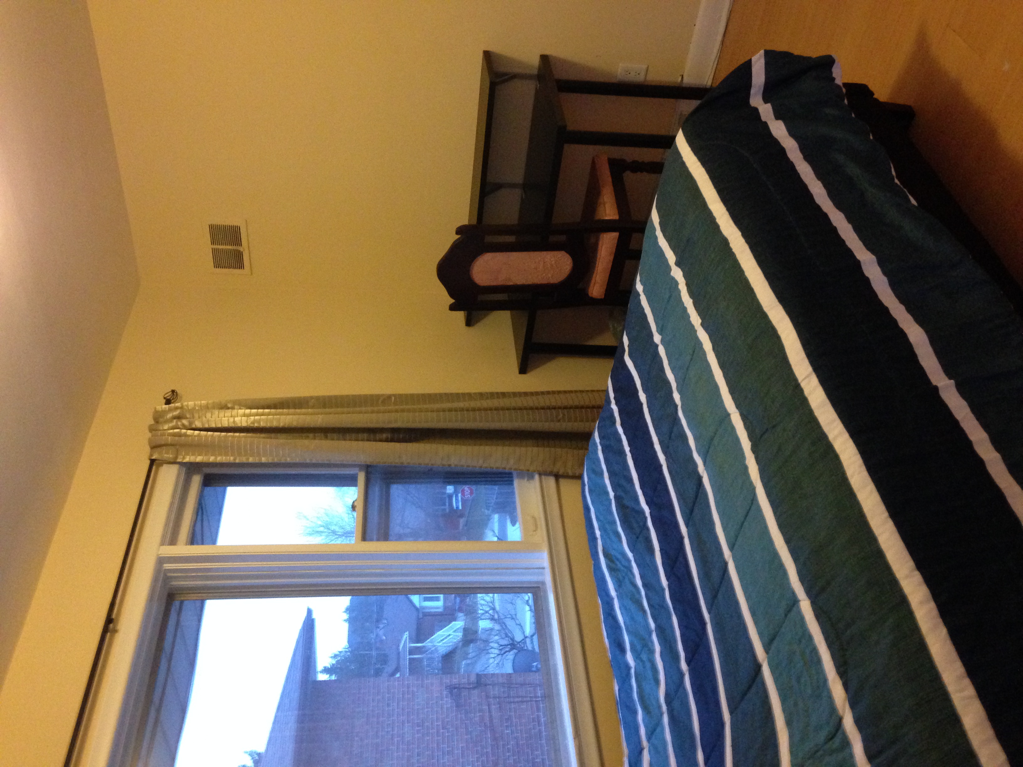 Habitación Amueblada