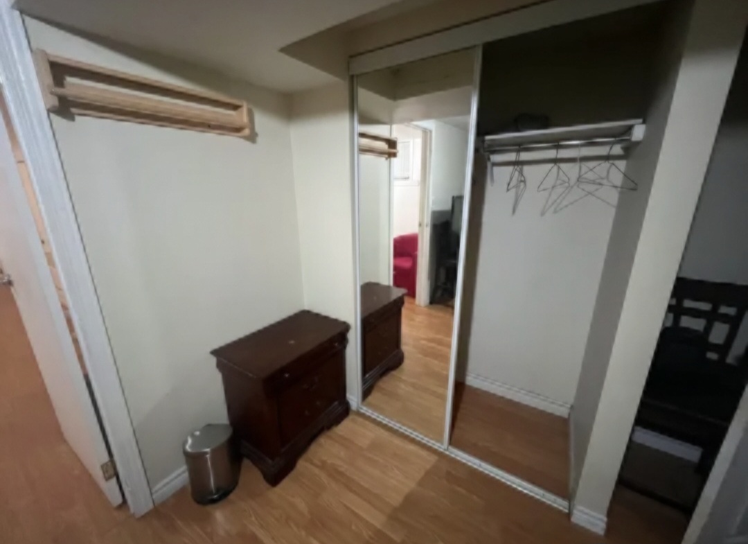 Se renta 1 bedroom bsmt apt 1350