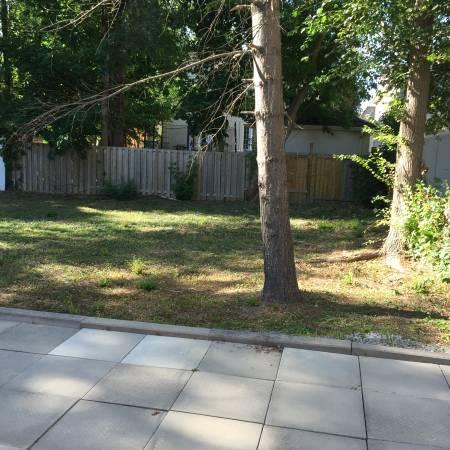 OFREZCO Yonge-Sheppard Casa amueblada con primero y segundo pisos; 3️⃣Recámaras; 2️⃣baños completos