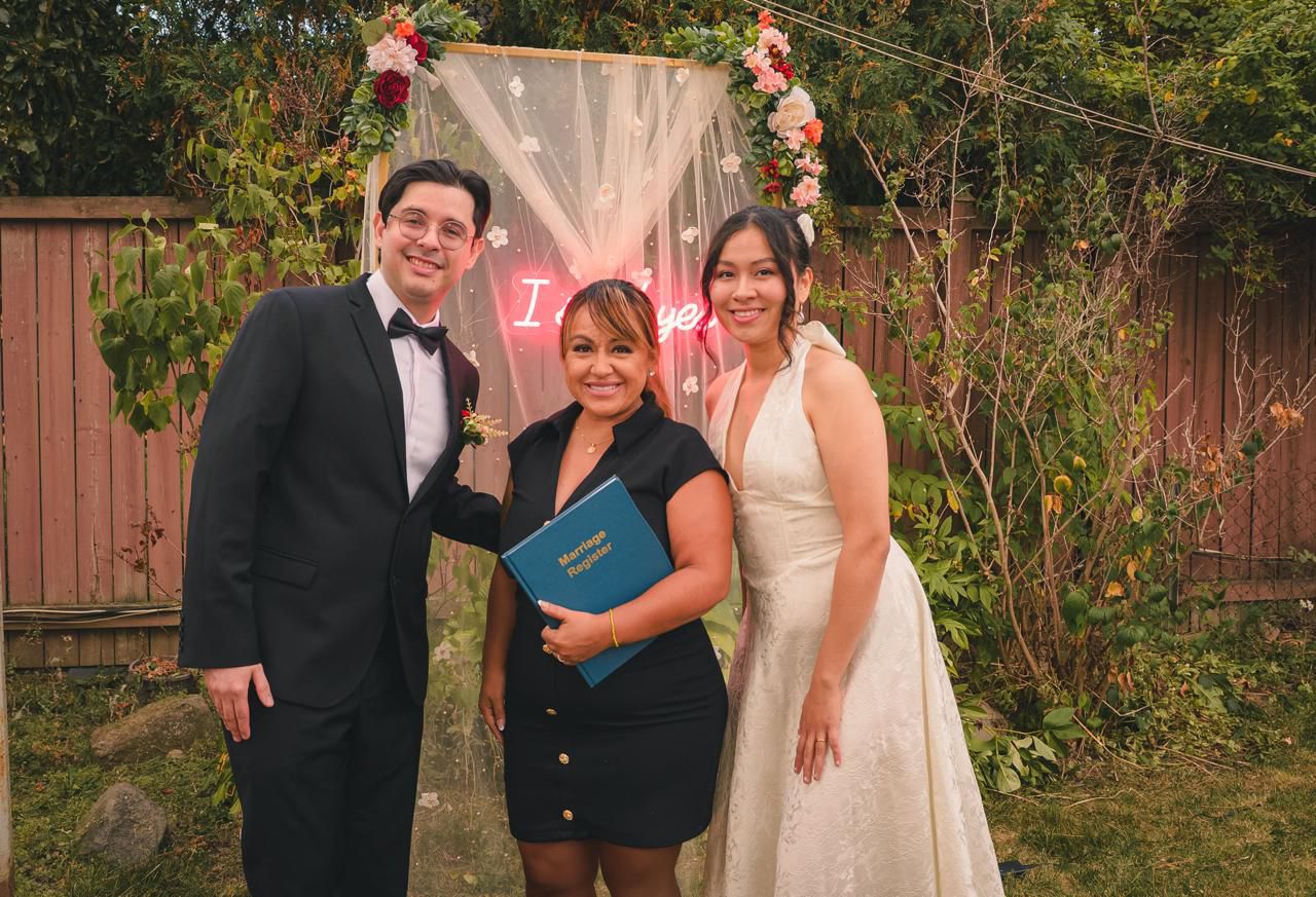 ¿Quieres una boda civil íntima, legal y sin estrés?