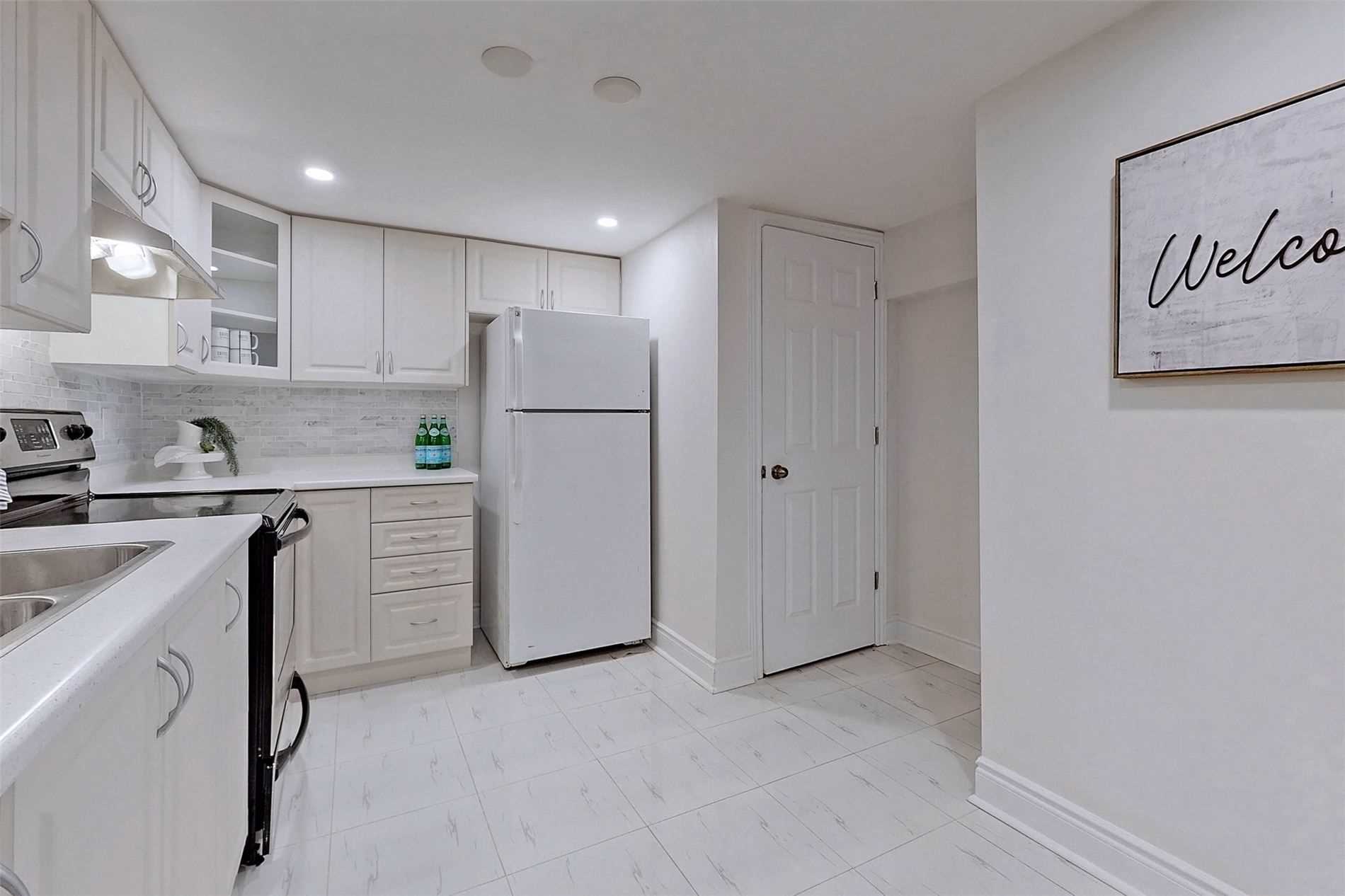 Apartamento en renta en OSHAWA – Espacioso, Privado y Listo para Mudarse