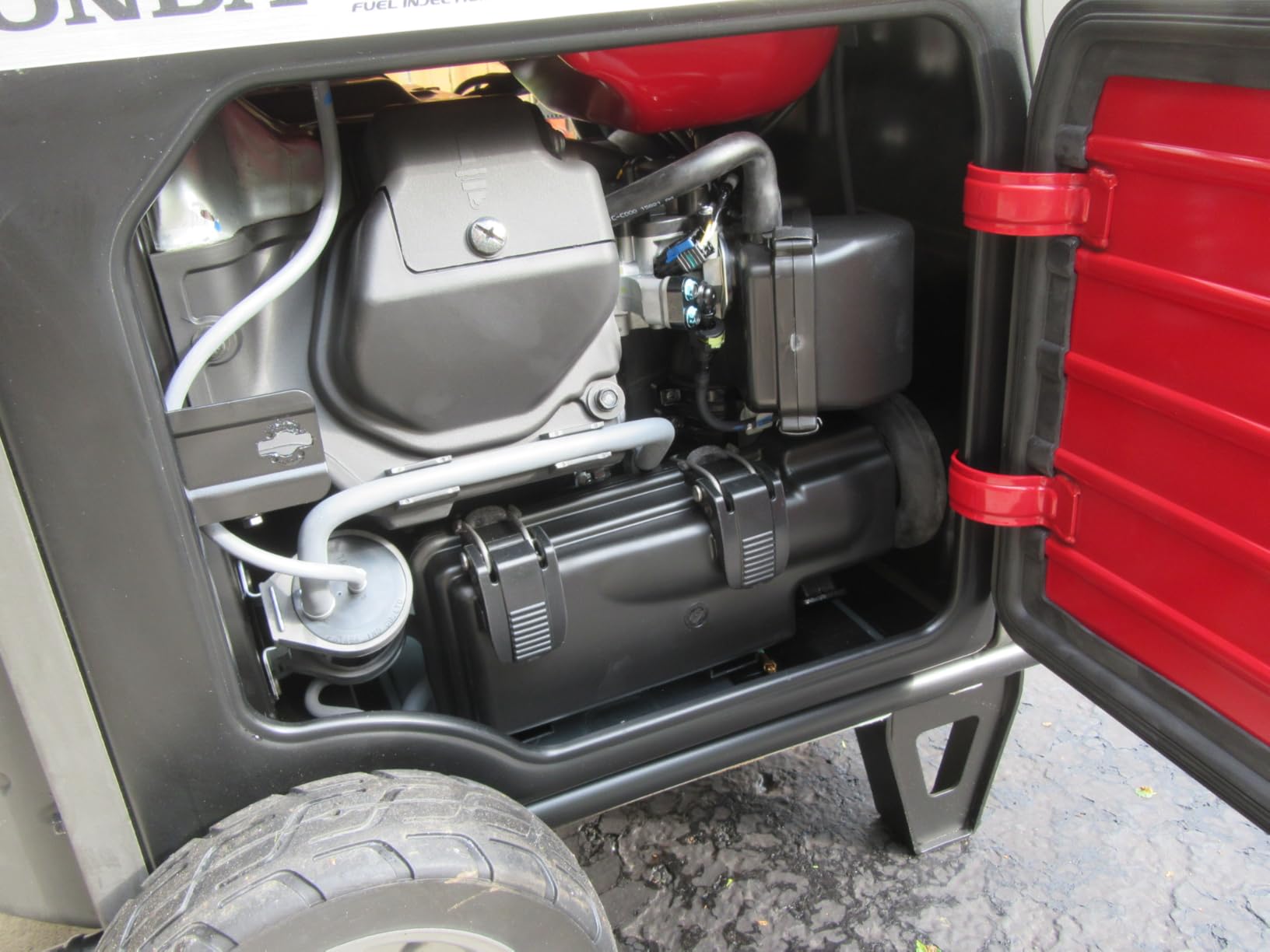Groupe électrogène de secours portable Honda EU7000iS (7 000 watts) à technologie Inverter