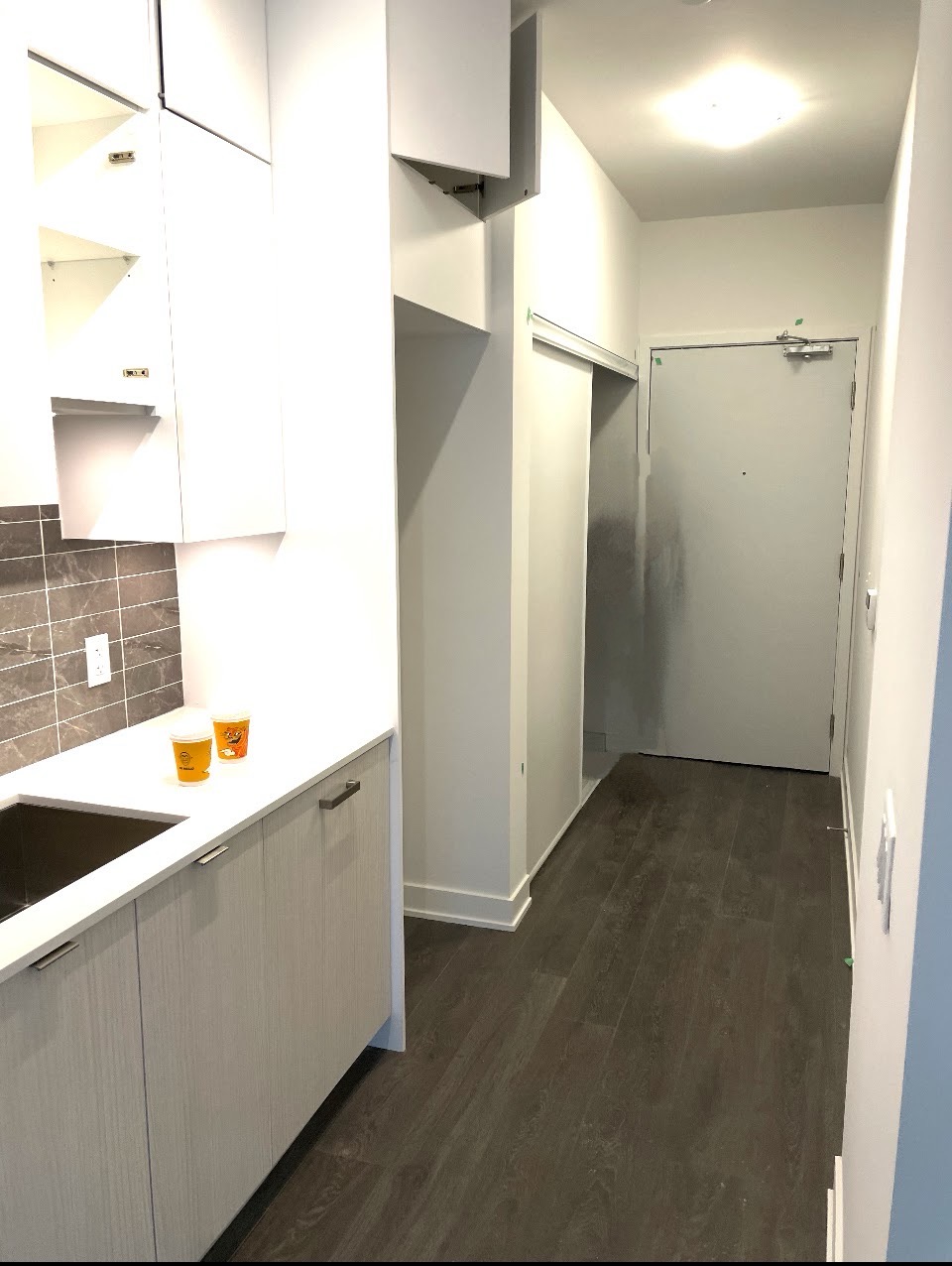 Condo en renta cerca de Yonge/Eglinton