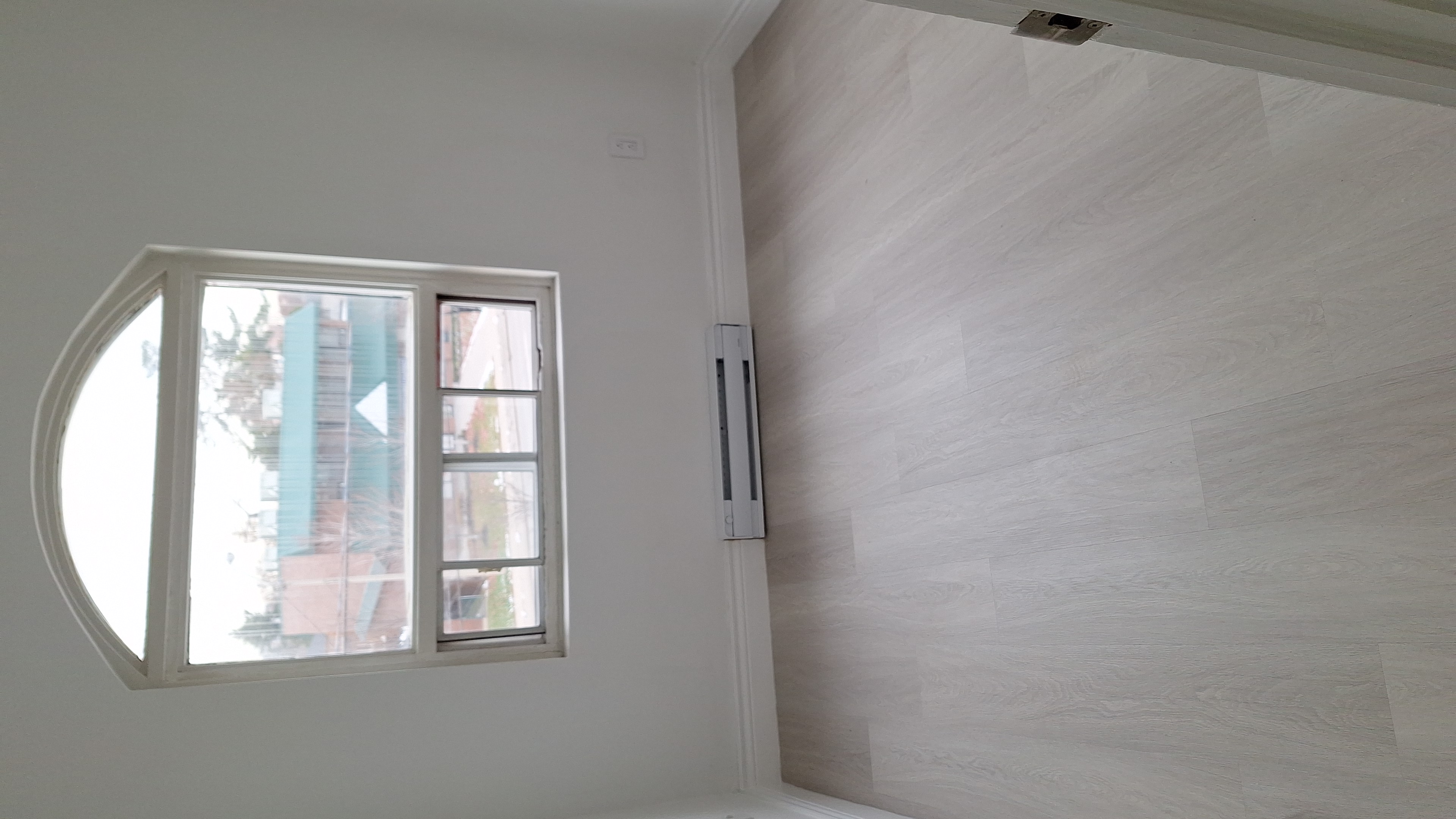 Rento Apartamento de 3 Hab