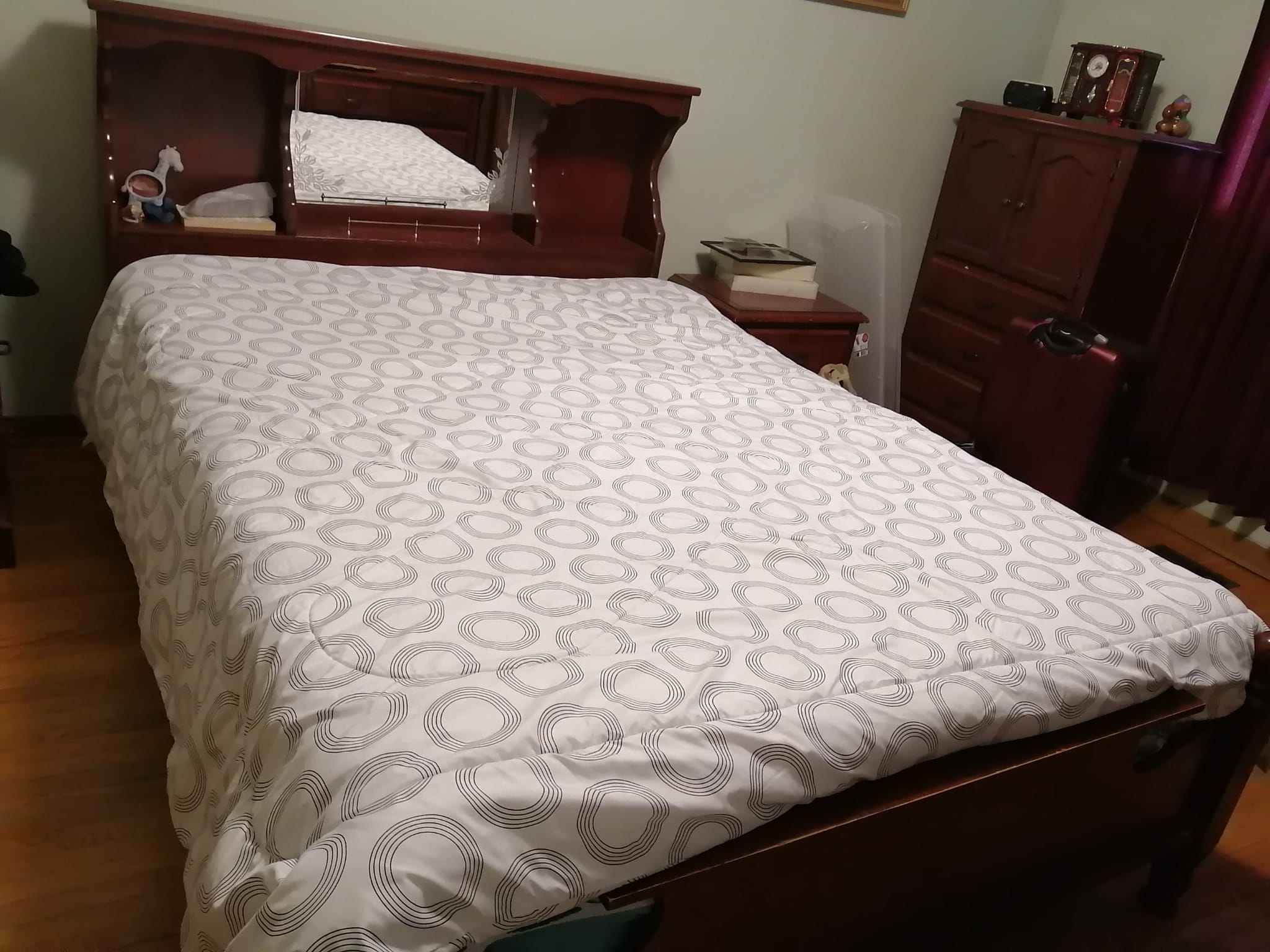 Vendo Set de cama Queen size, | El Compra y Venta