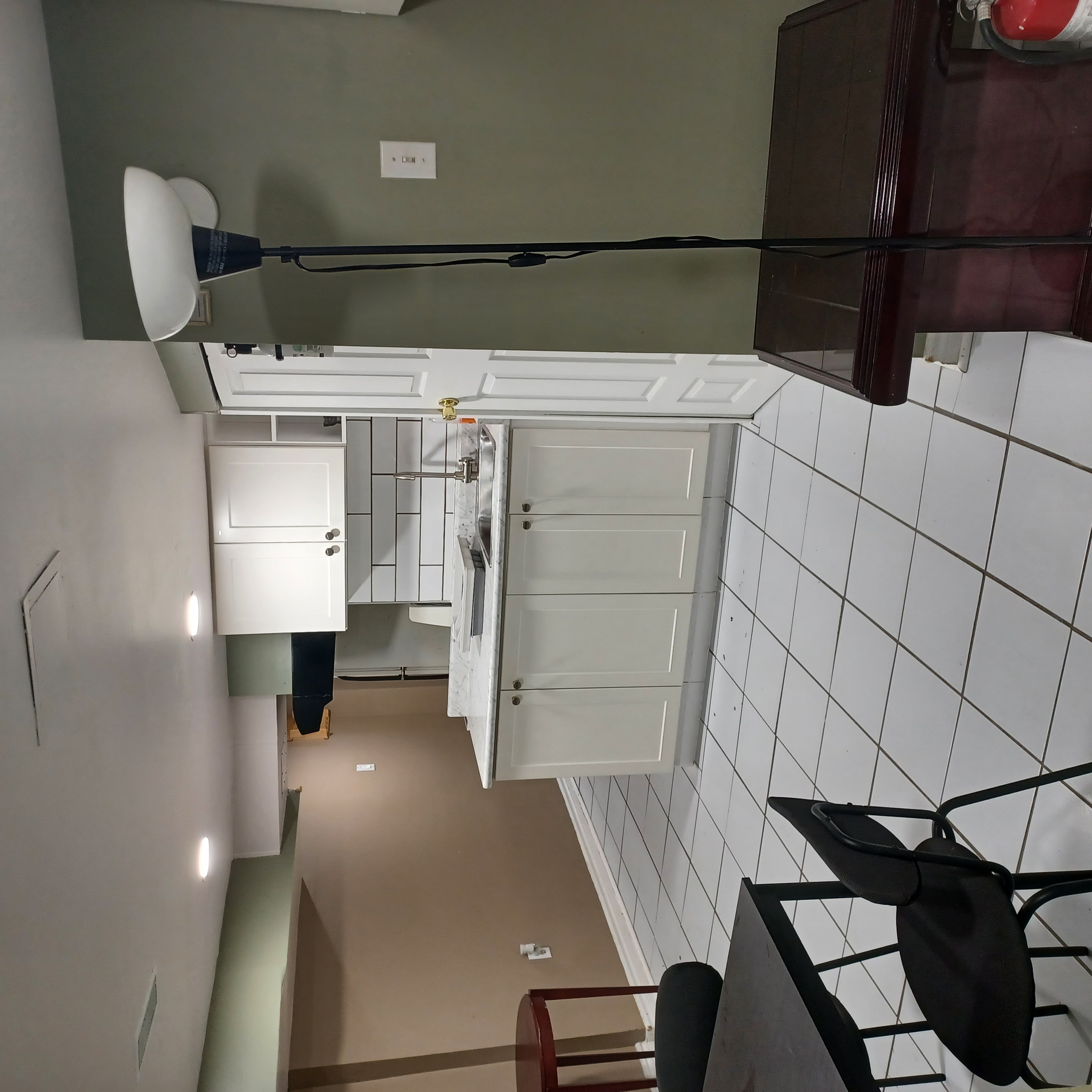RENTO BASEMENT APARTAMENTO