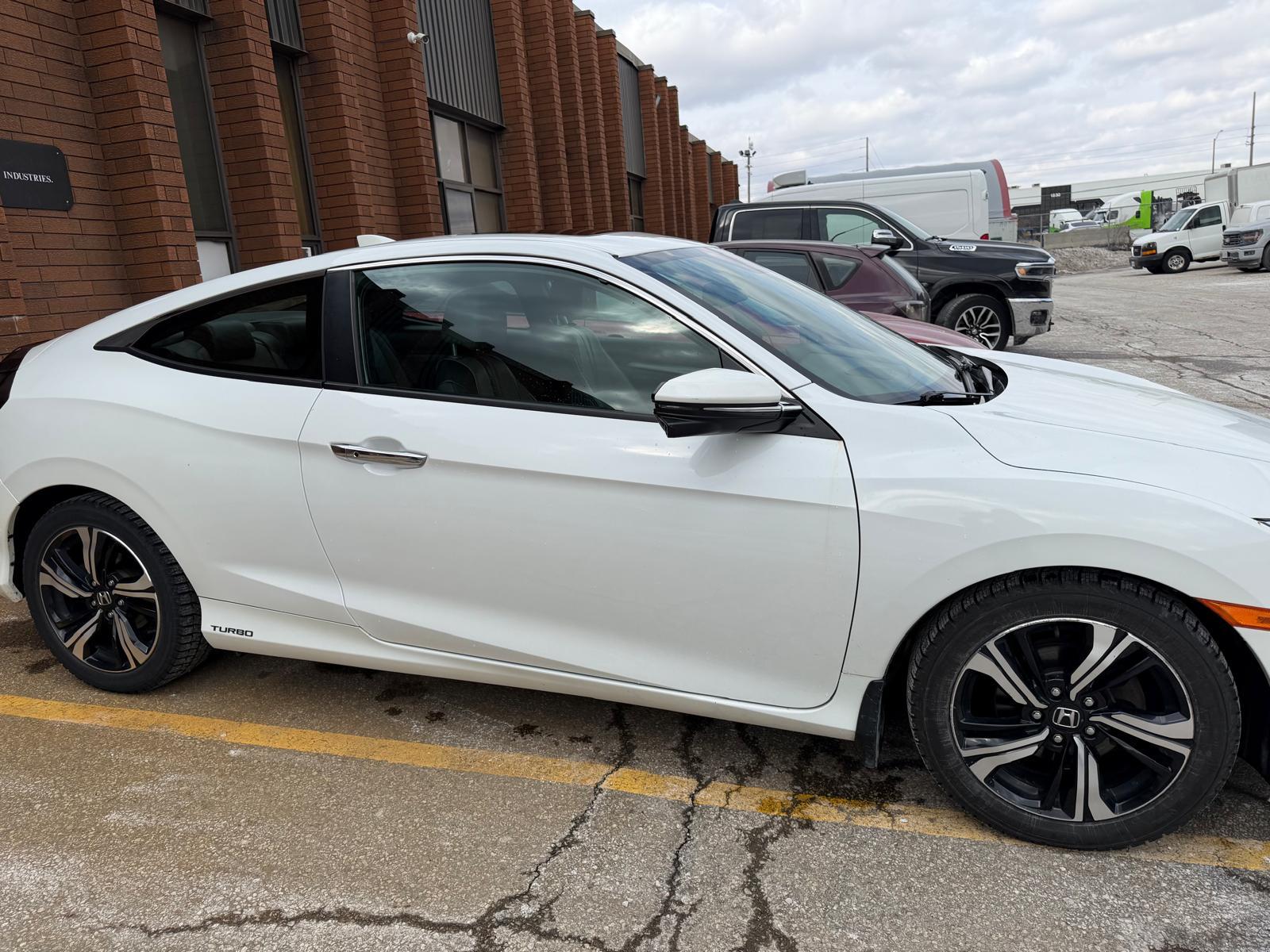 2017 Honda Civic Touring Coupe