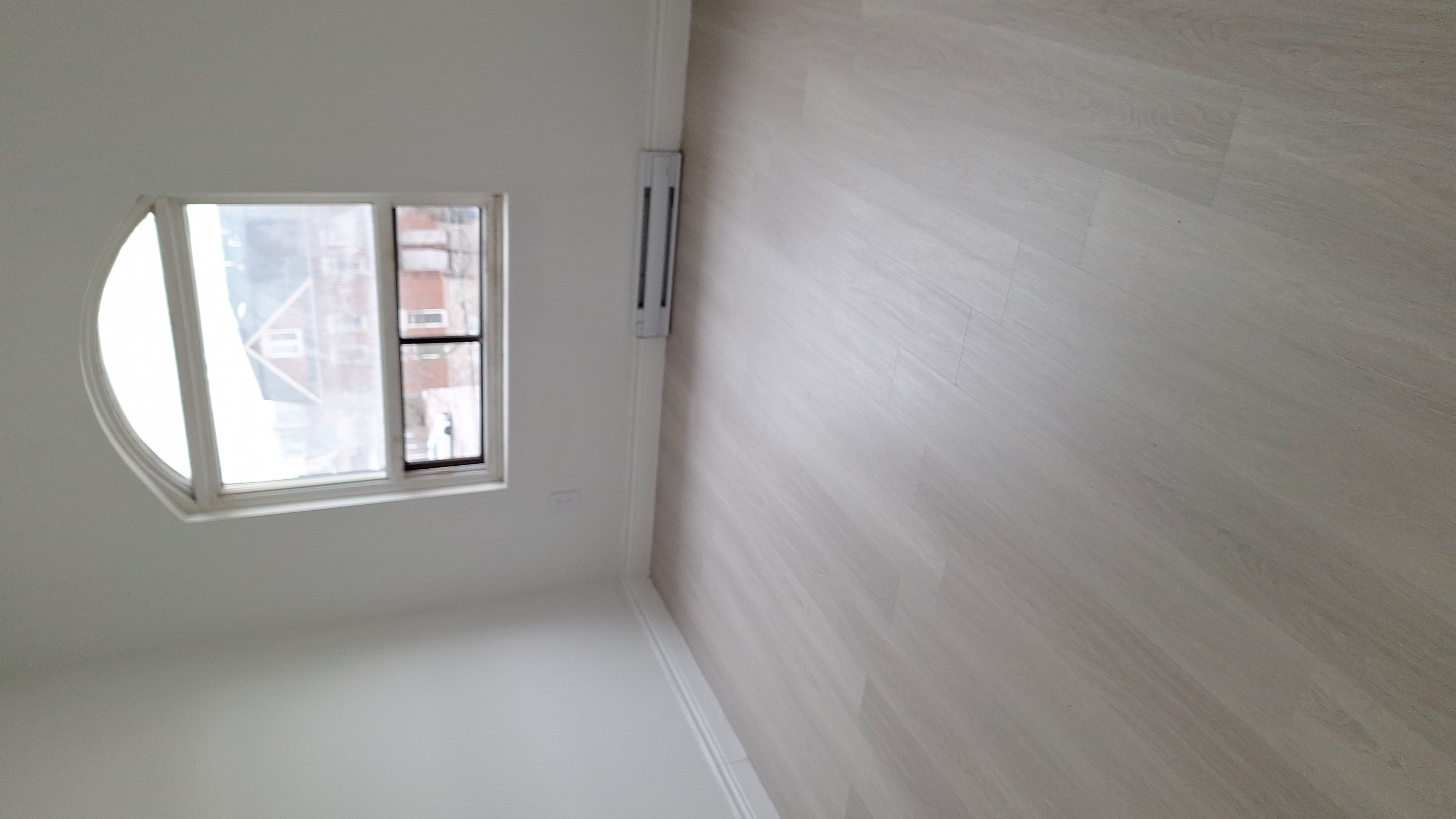 Rento Apartamento de 3 Hab