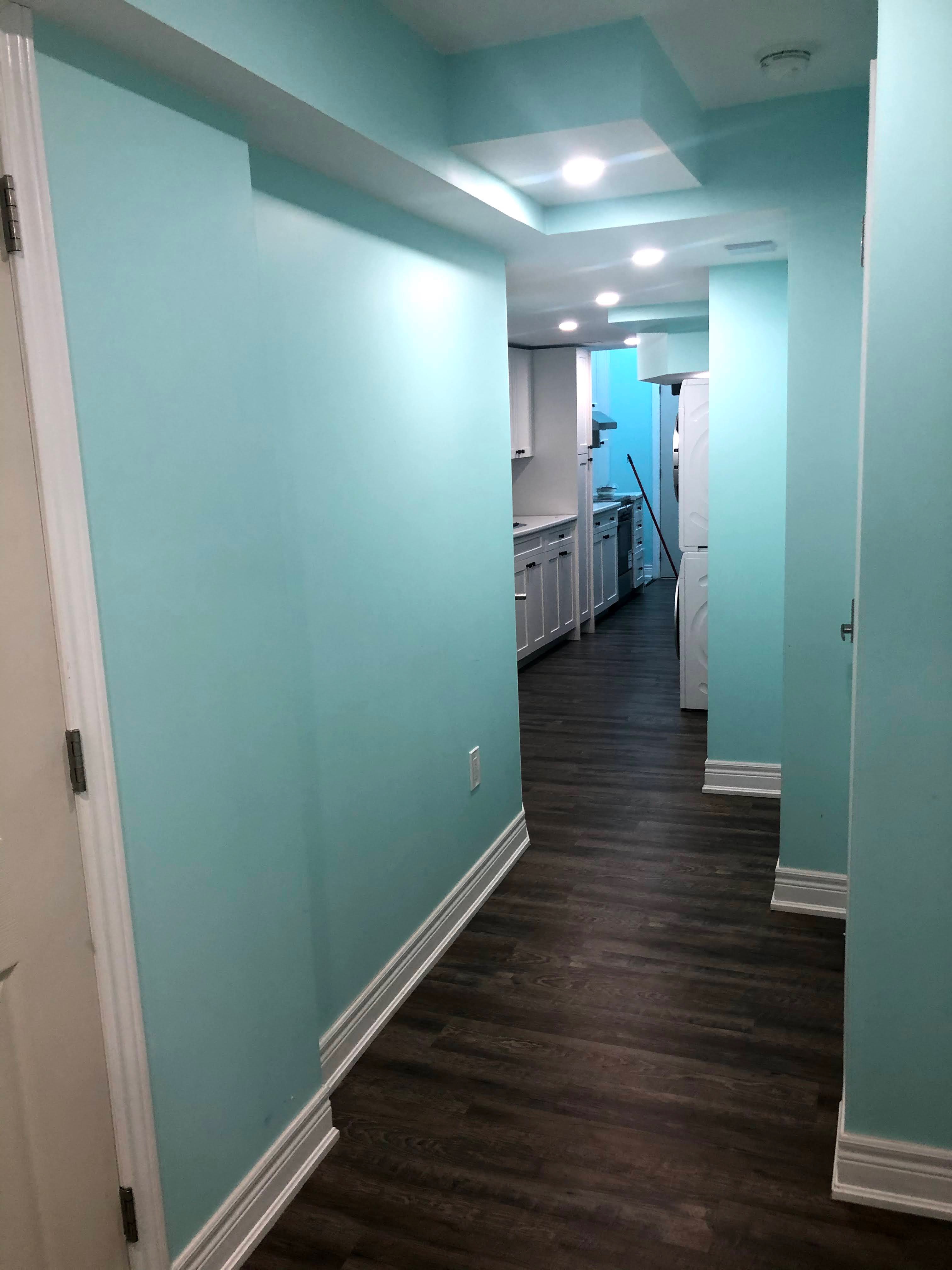 Rento Basement Bachelor en Weston Rd y Sheppard Ave
