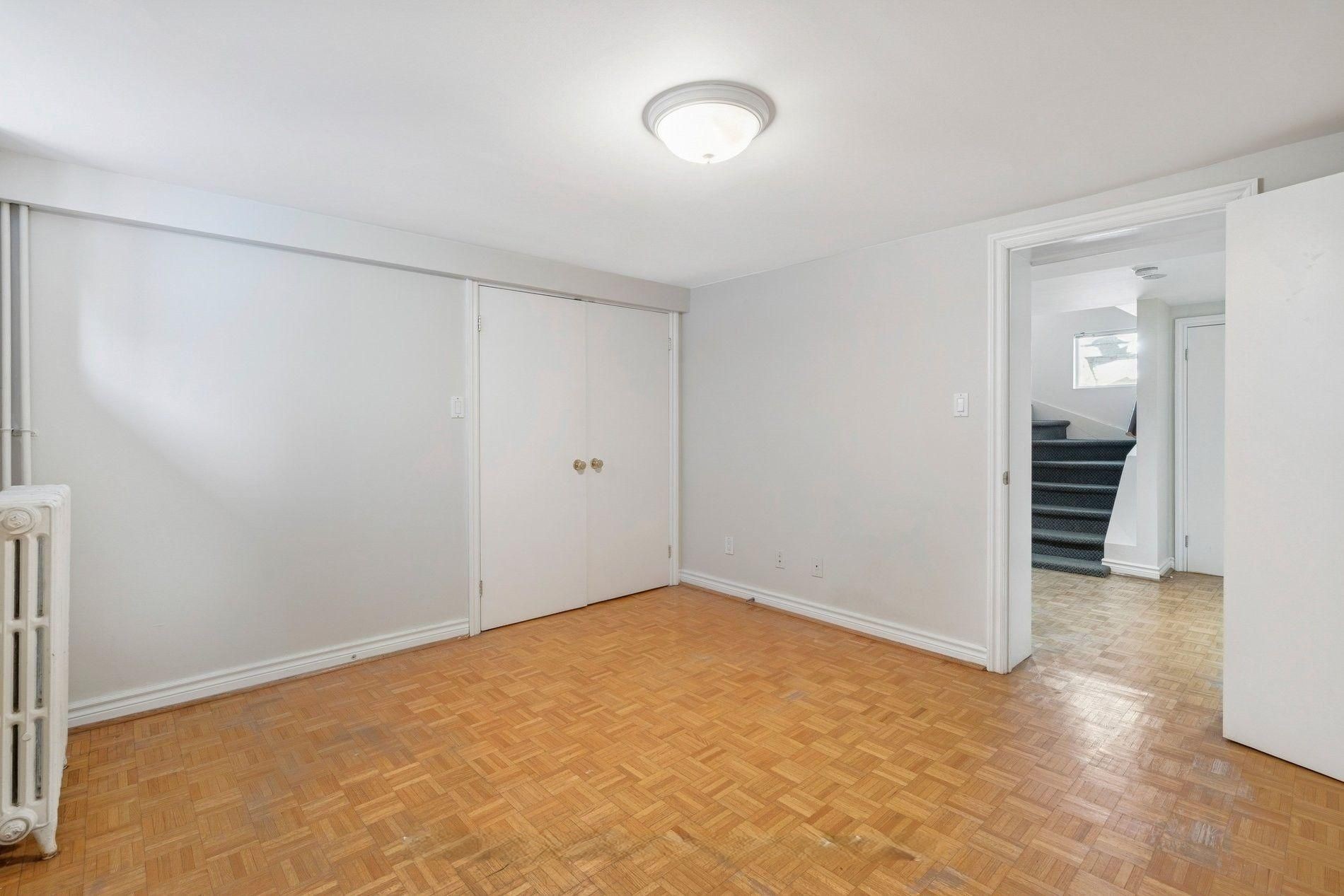 Apartamento Con 2 Cuarto - Avenue Rd & St. Clair Ave. W.