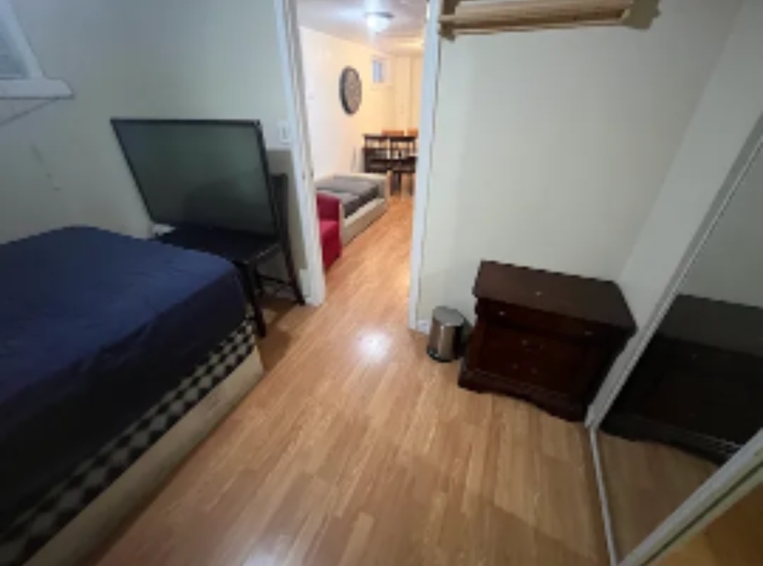 Se renta 1 bedroom bsmt apt 1350