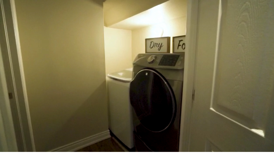 Basement independiente Etobicoke