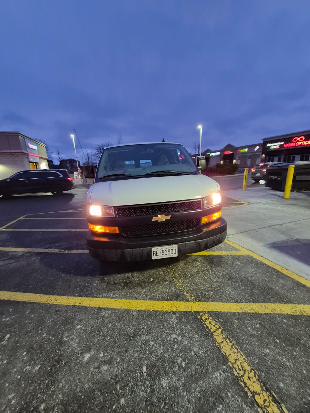 Vendo chevy van 2019 V6 Motor 4.3