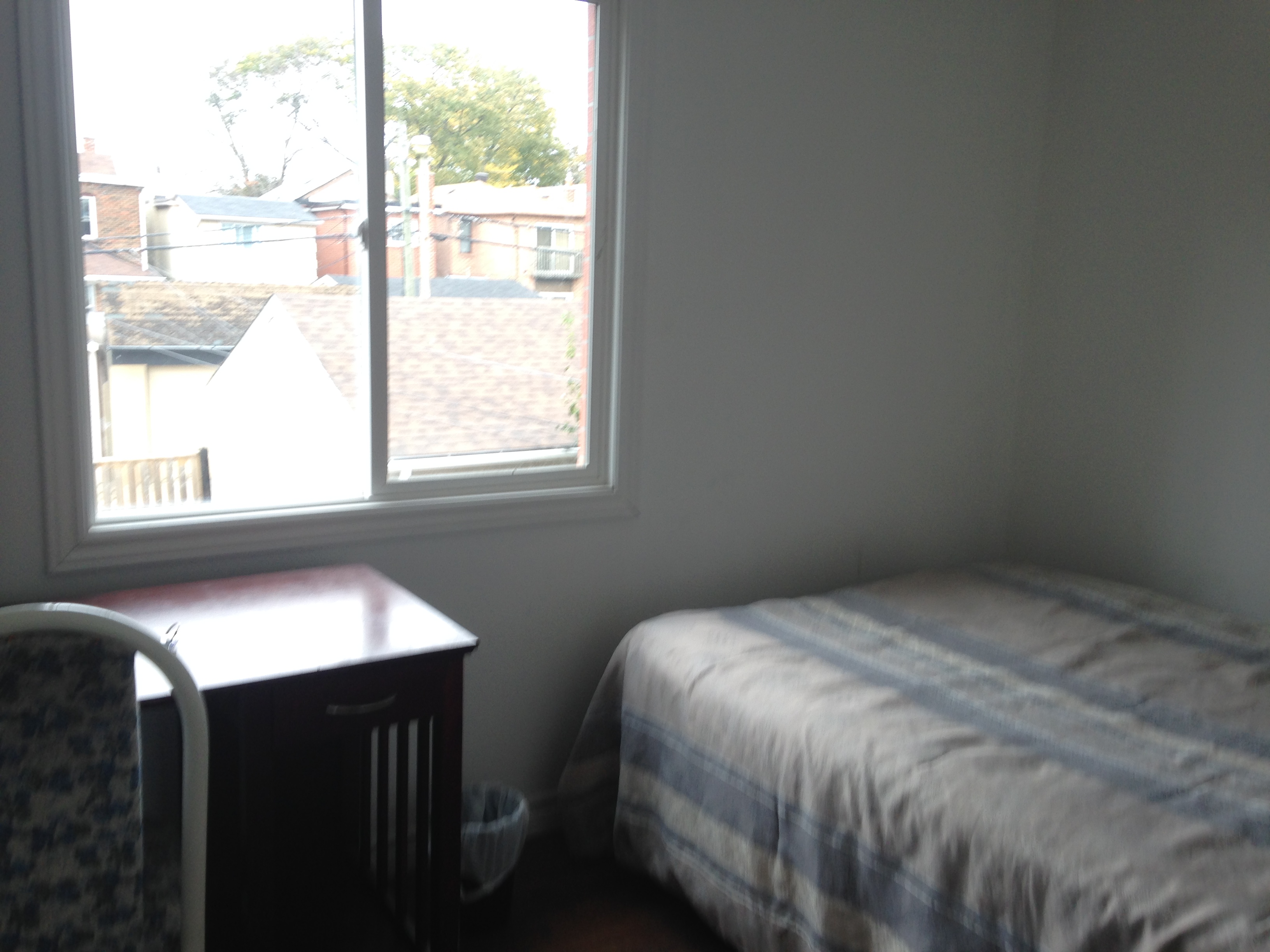 HABITACION AMUEBLADA