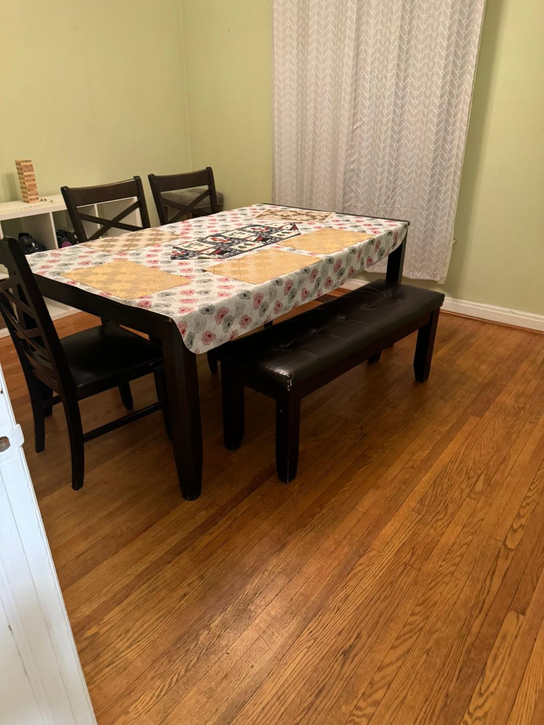 OFREZCO Yonge-Sheppard Casa amueblada con primero y segundo pisos; 3️⃣Recámaras; 2️⃣baños completos