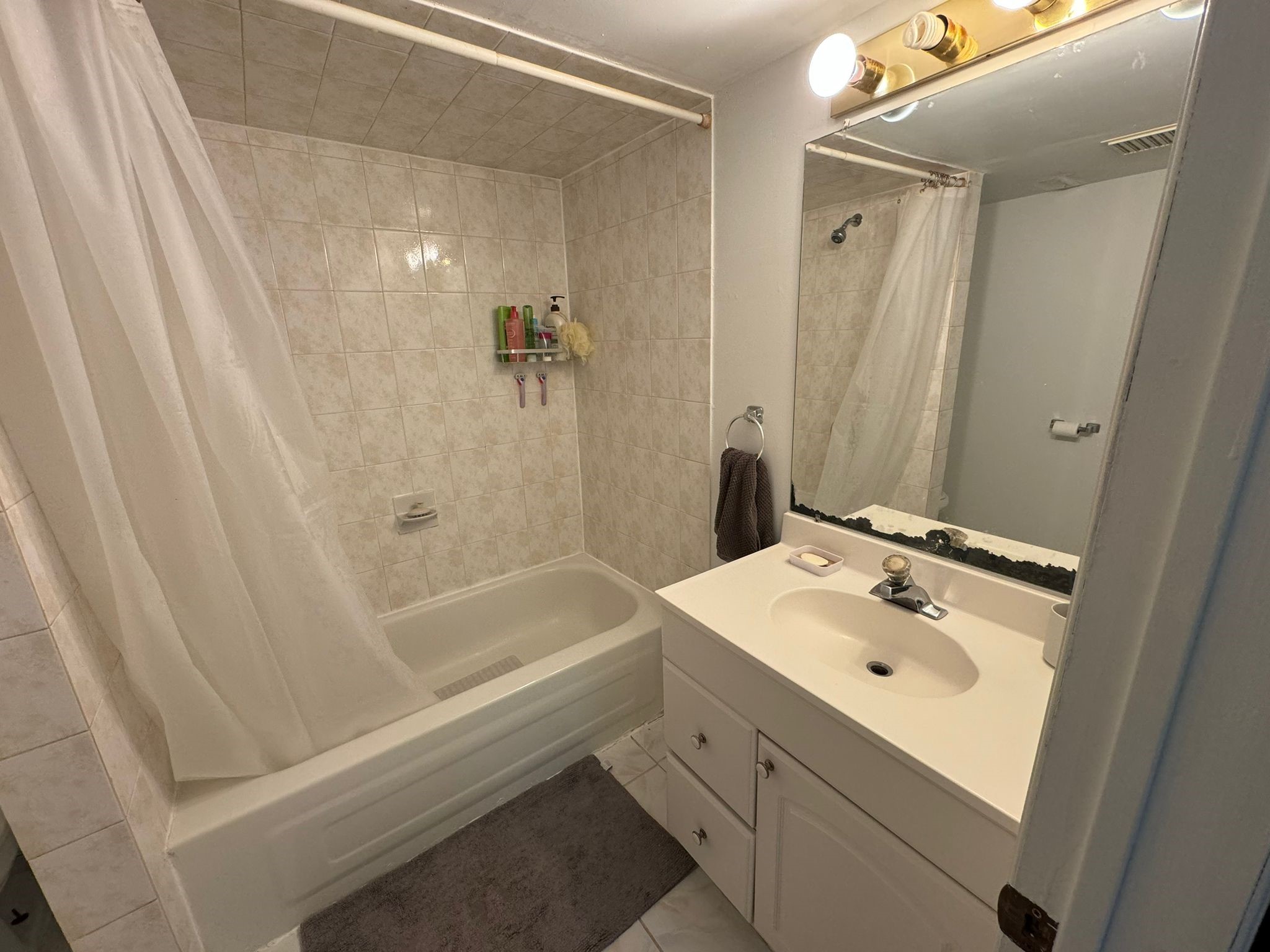 Se renta apartamento basement